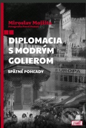 Diplomacia s modrým golierom